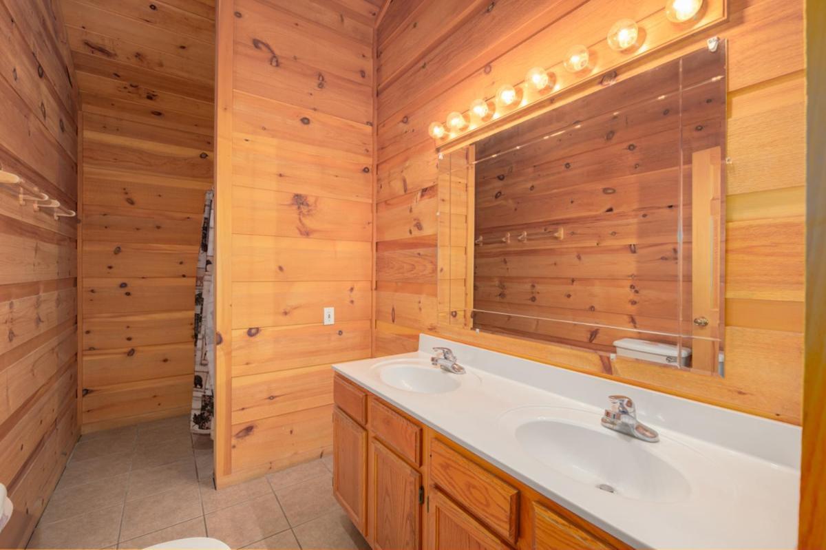 Tennessee Lodge เซอเวียร์วีล ภายนอก รูปภาพ